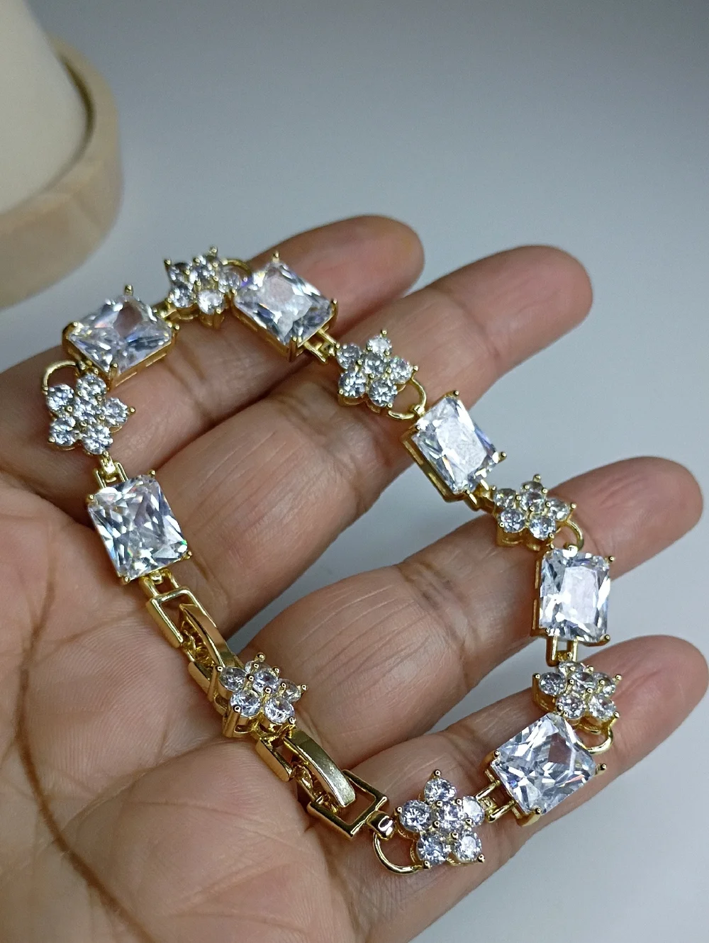 New Gold Plated Cubic Zirconia Bracelet - Clear
